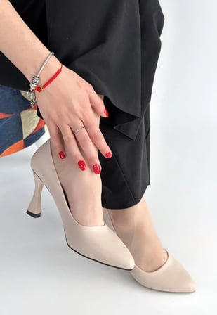 Erbilden Ulba Bej Cilt Stiletto Ayakkabı 8 cm Topuklu Tam Kalıp