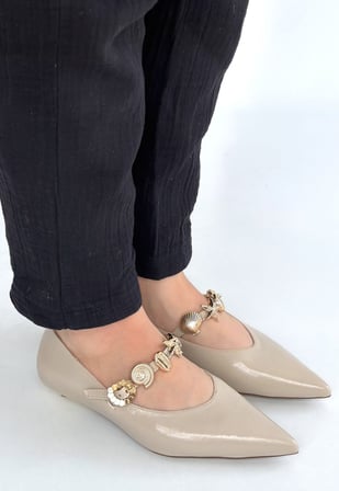 Lowen Bej Cilt Kısa Topuklu Kadın Ayakkabı Deniz Detaylı