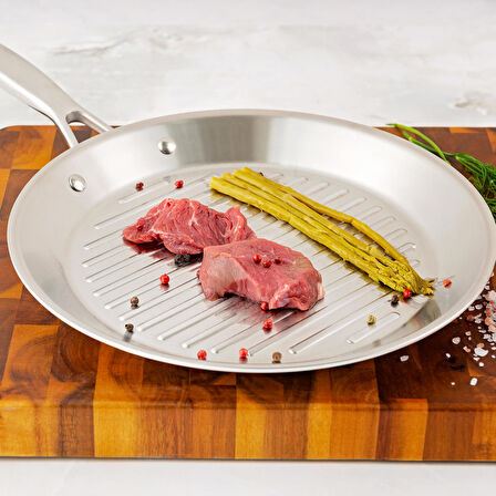 Karaca 3ply Powersteel 316 Çelik Indüksiyon Tabanlı Grill Tava 28 Cm