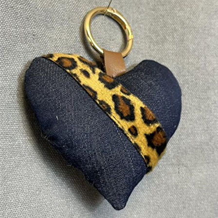 Uretti - Ege 7366 1157 El Yapımı Kalp Model Leopar Şerit Anahtarlık