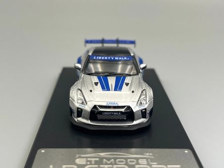 E.T Model 1/64 Nissan GT-R R35 Brian's 2F2F Skyline LB Liberty Walk Livery