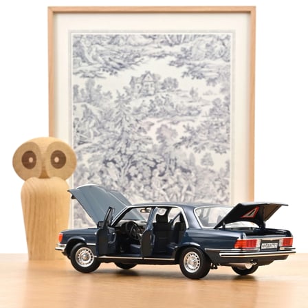 Norev 183976 1/18 Mercedes-Benz 350 SEL 1979 Hansa Blue