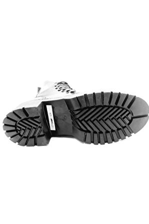 378076 Siyah Bağcıklı Fermuarlı Kadın Bot