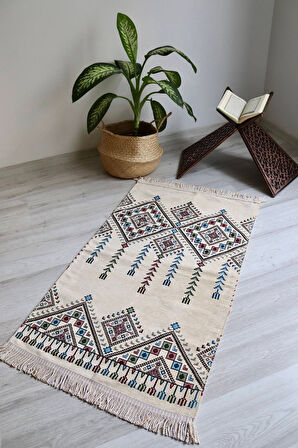 40 Yama Desenli Astarlı Lüks Seccade S1017 Kırmızı