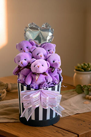 Premium Silindir Hediye Kutusunda, Kalpli Balonlu 6’lı Mor Ayıcık Buketi