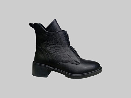 CASTLE BLACK CB-11032-1 KADIN DERİ ÖNÜ LASTİKLİ YANI FERMUARLI BOT SİYAH