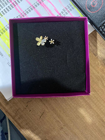 MİNİMAL ÇİÇEKLİ TAŞLI AYARLANABİLİR YÜZÜK