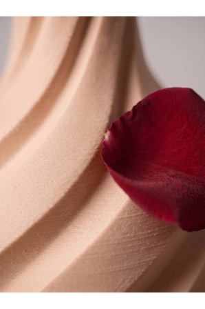 Aura Vazo 20cm - Modern Estetik Tasarım Dekoratif Ev Ofis Salon Dekorasyonu İçin Şık Obje - Minimalist Tasarım Çiçeklik Masa Üstü Süs Eşyası