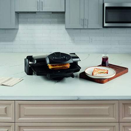 Aryıldız Maestro Elektrikli Çeyiz Seti Siyah