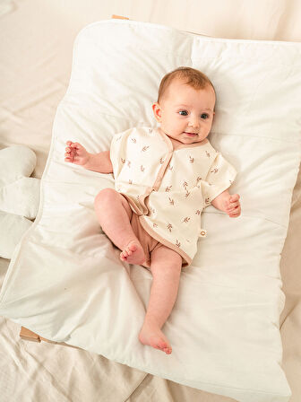 Desenli Tişört Kilot Takım