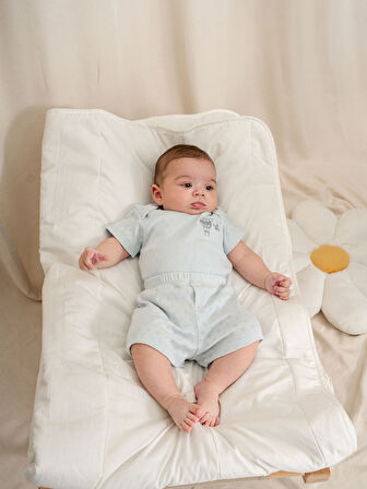 Jakarlı Nakışlı Çıtçıtlı Body Şort Takım