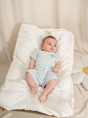 Jakarlı Nakışlı Çıtçıtlı Body Şort Takım