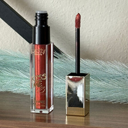 Sudedi Home Kiss Me Shine Lip Gloss - Kızıl Işıltılı Dudak Parlatıcısı