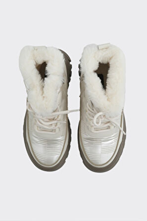 Comfort Kürklü Kadın Bot