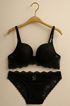 Dolgulu Destekli Sütyen Külot İç Çamaşırı Takımı