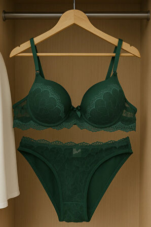 Dolgulu Destekli Sütyen Külot İç Çamaşırı Takımı