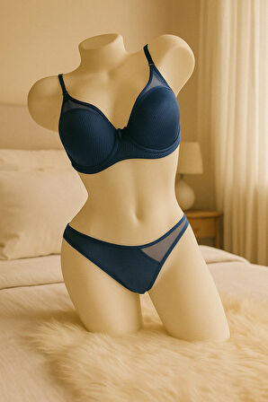 Dolgulu Sütyen Külot Tül Detaylı İç Çamaşır Takımı