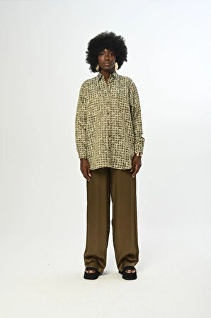 KADIN DESENLİ OVERSİZE KESİM GÖMLEK