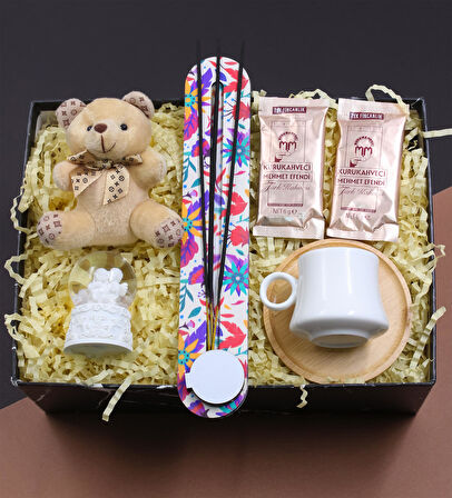 Beyaz Bambulu Fincan & Tütsü & Beyaz Mini Melek Kar Küresi & Peluş Ayıcık & Kahve Hediye Seti