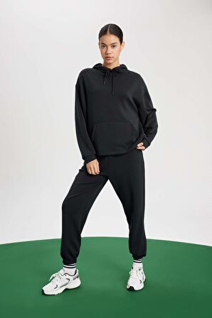 DeFactoFit Oversize Geniş Kalıp Premium Modal Kapüşonlu Kanguru Cepli Sporcu Sweatshirt B5206AX24SPBK26