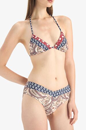 DeFacto Regular Fit Desenli Bikini Altı-Fall in Love E4891AX25SMNV247