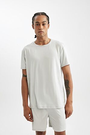 DeFactoFit Standart Fit Bisiklet Yaka Sporcu Kısa Kollu Tişört C9175AX24AUGR493