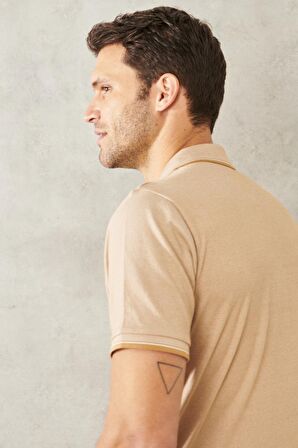 Erkek Çekmeyen Pamuklu Kumaş Regular Fit Geniş Kesim Vizon Kıvrılmaz Polo Yaka Cepli Tişört