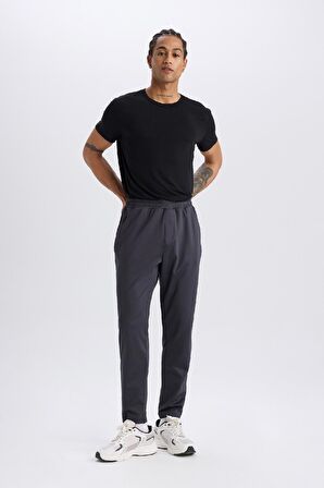 DeFactoFit Sporcu Jogger Eşofman Altı Slim Fit Dar Kesim Standart Paça Skuba Dalgıç Kumaş Beli Lastikli Düz Paça E3930AX24WNAR206
