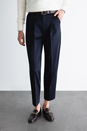DeFacto 	Carrot Fit Kemerli Klasik Pantolon Yüksek Bel Dar Paça Piliseli Basic Düz Kısa Paça D4282AX24AUNV253