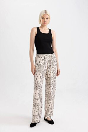DeFacto Regular Fit Şal Desenli Viskon Plaj Pantolonu-Fall in Love C3159AX24SMER103