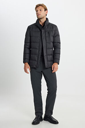 Standart Fit Normal Kesim Dik Yaka Yan Cepli Mont