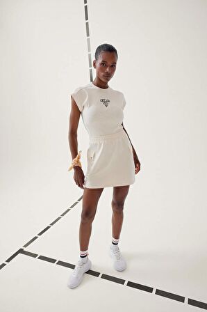 DeFactoFit NBA Chicago Bulls Standart Fit Bisiklet Yaka Nakış Baskı Fitilli Kaşkorse Kısa Kollu Tişört E3829AX25SMBG700