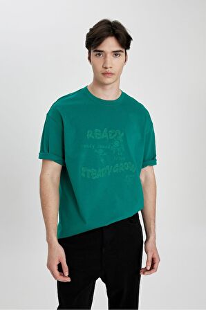 DeFacto Comfort Regular Fit Rahat Kalıp Bisiklet Yaka Baskılı Kısa Kollu Tişört B6380AX24SPGN1046