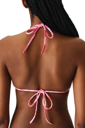 Annetta Minimal Üçgen Çiçekli Dokulu Bikini Üstü