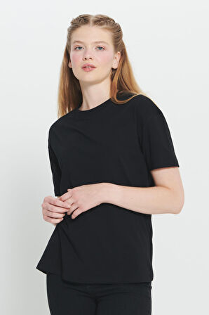 %100 Pamuk Oversize Fit Bol Kesim Bisiklet Yaka Basic Tişört