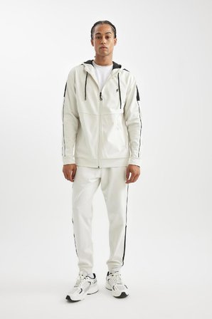 DeFacto Standart Fit İnce Jogger Eşofman Altı Skuba Dalgıç Kumaş Sporcu Beli Lastikli B4537AX24AUBG721