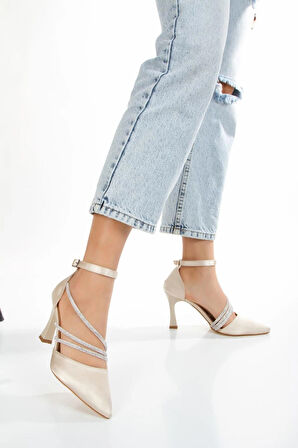  Kadın Topuklu Ayakkabı  Saten taş detaylı