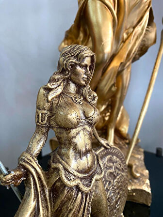 Dekoratif Frigg Biblo İskandinav Mitolojisi Odin'in Karısı Tanrıça Heykeli (polyester)