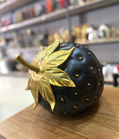 Dekotatif Şık Çilek Biblo 