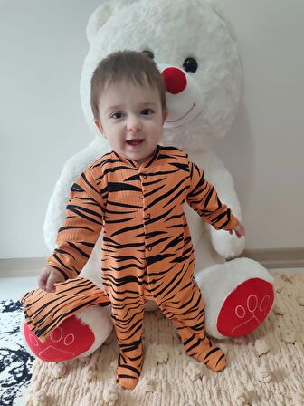 3-6-9-12 Ay Pooh Desenli Zebra Çizgili Şapkalı Sweatli 3lü Kız Erkek Bebek Tulumu (turuncu)