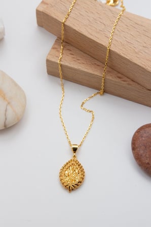22 Ayar Altın 4,6 Gram Kadın Kolye XQMK235