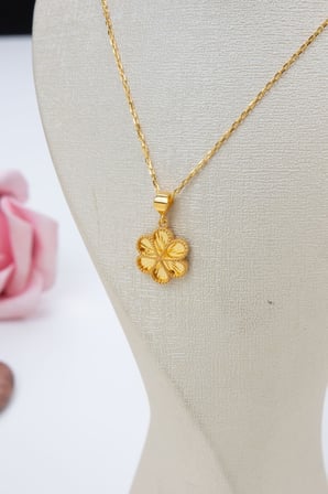 22 Ayar Altın 4,4 Gram Kadın Kolye XQMK248