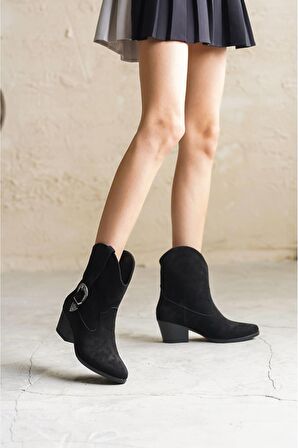 Kadın Lola Kemer Detay Kısa Topuklu Siyah Süet Kov - Siyah