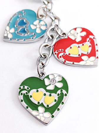 Çiçek ve Kalp Desenli Kırmızı Yeşil Mavi Kalplerden Oluşan Metal Anahtarlık