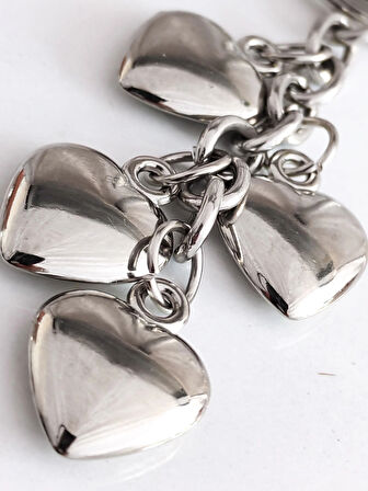 Küçük Kalplerden Oluşan Metal Anahtarlık