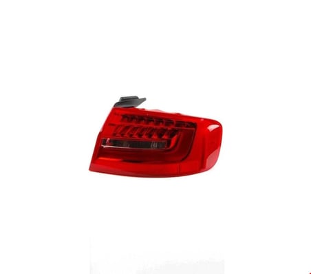 AUDİ - DIŞ STOP LAMBASI SAĞ (LED) A4 2013-
