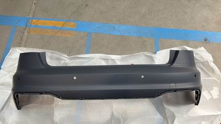 AUDİ - ARKA TAMPON A4 2020-