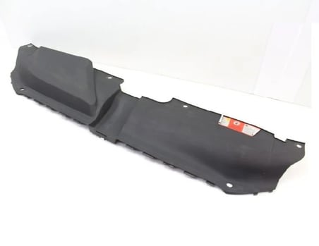 AUDİ - ÖN PANEL ÜST KAPLAMA A5 2009-
