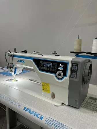 JACK A5E-Q OTOMATİK DÜZ DİKİŞ MAKİNASI KISA İPLİK KESİCİLİ