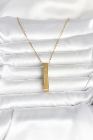 316L Çelik Gold Renk Ayetel Kürsi Yazılı Bar Çubuk Kolye 5886